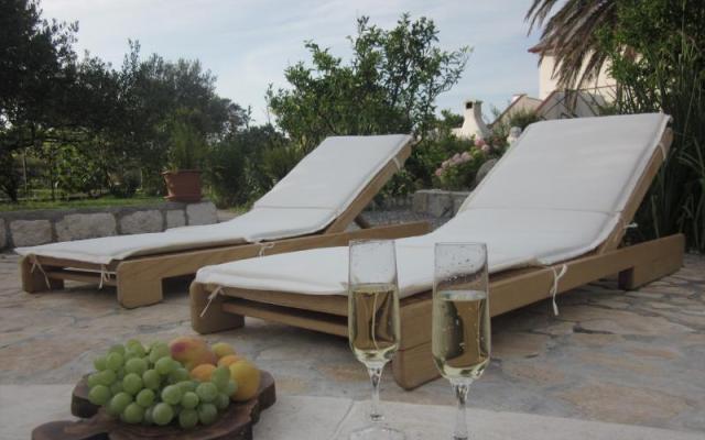 Apartmaji Dumenčić - apartmaji otok Rab Hrvaška