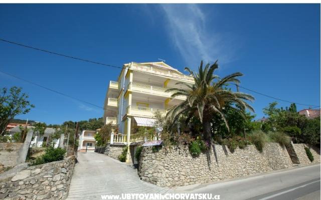 Apartmaji Mery - apartmaji otok Rab Hrvaška
