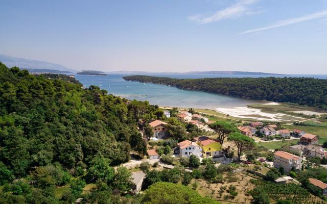 Božena Barčić - apartmaji otok Rab Hrvaška