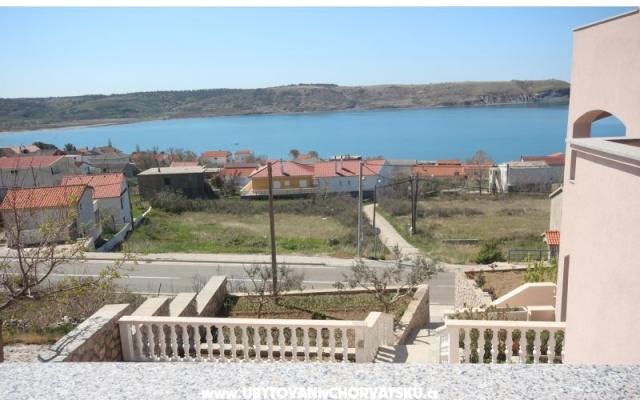 Apartmaji Njaco - apartmaji Ražanac Hrvaška