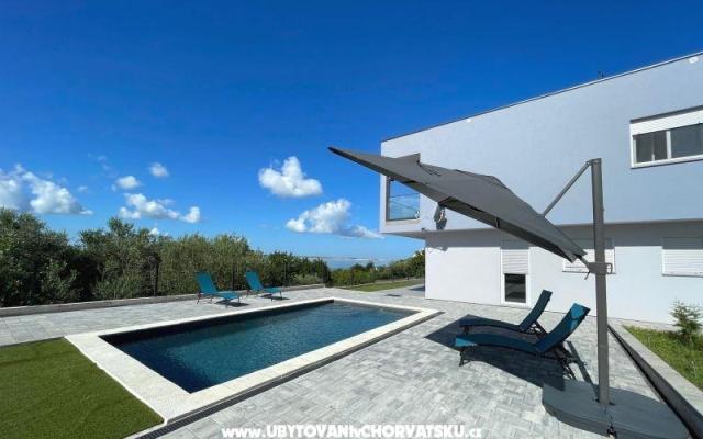 Brand new holiday house Mila - apartmaji Ražanac Hrvaška