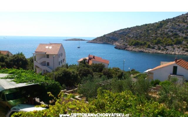 Apartma Asja - apartmaji Rogoznica Hrvaška