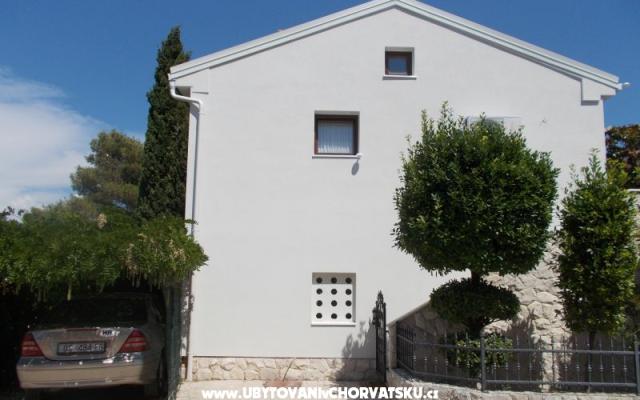 Apartma Brigita - apartmaji Rogoznica Hrvaška