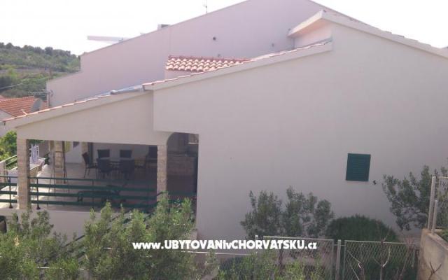 Apartma Dea - apartmaji Rogoznica Hrvaška