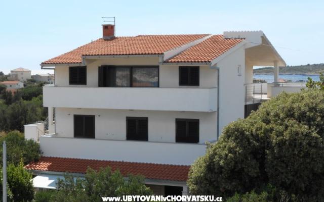 Apartmaji Balić - apartmaji Rogoznica Hrvaška