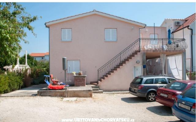 Apartmaji Pegamide - apartmaji Rogoznica Hrvaška