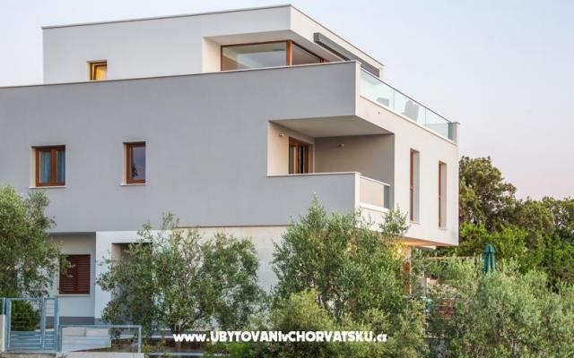 Apartmaji Jelena - apartmaji Rogoznica Hrvaška
