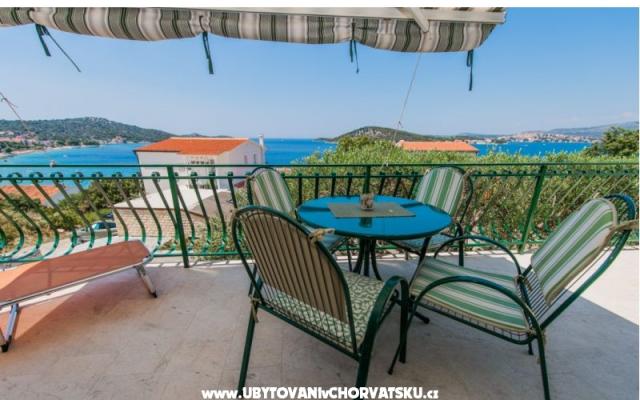 Apartmaji Mala - apartmaji Rogoznica Hrvaška