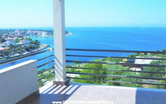 Apartmaji Matan - apartmaji Rogoznica Hrvaška
