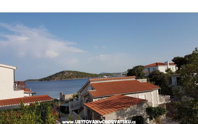 Apartmaji Mijo - apartmaji Rogoznica Hrvaška