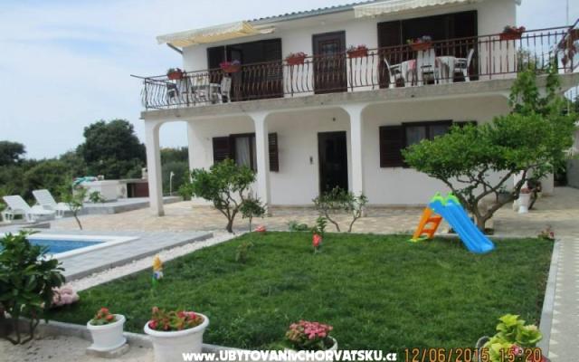Apartmaji Sineva - apartmaji Rogoznica Hrvaška