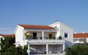 Apartmaji Tina - apartmaji Rogoznica Hrvaška