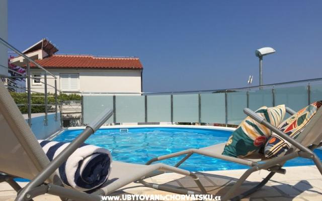Villa Linda - apartmaji Rogoznica Hrvaška