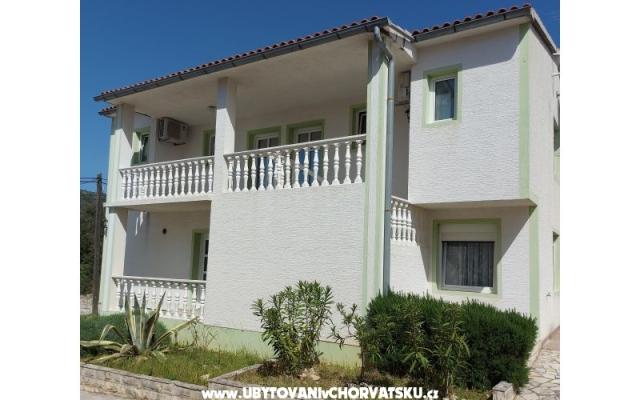 Apartmaji Punta - apartmaji Rogoznica Hrvaška