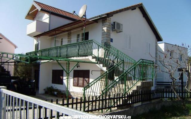 Apartmaji Silvia - apartmaji Rogoznica Hrvaška