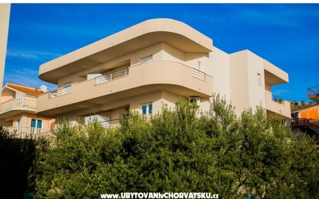 Maiv Apartmaji - apartmaji Rogoznica Hrvaška