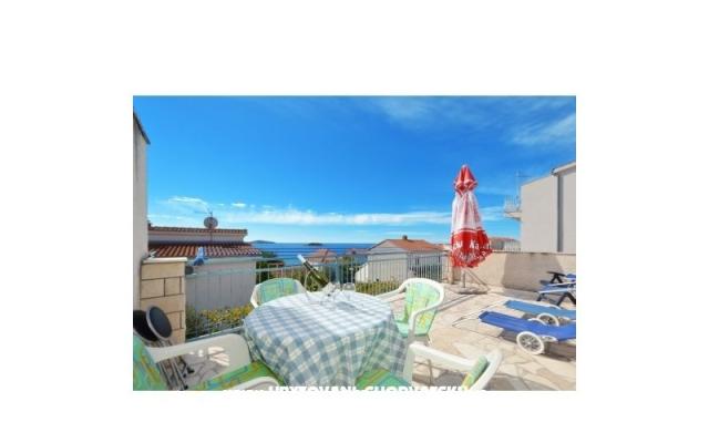 Apartmaji Renata - apartmaji Rogoznica Hrvaška
