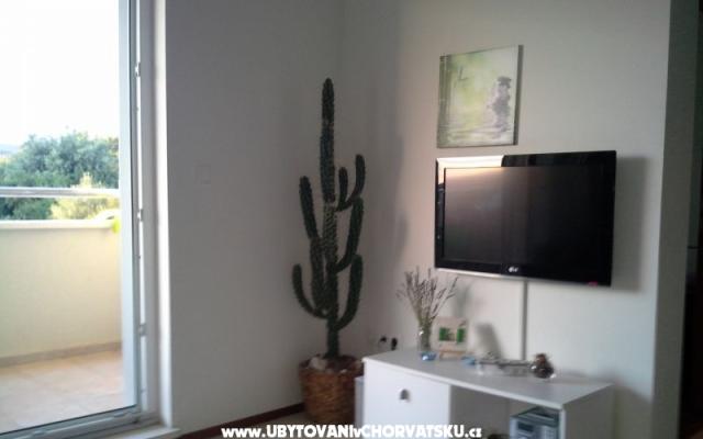 Apartma Stefania - apartmaji Rogoznica Hrvaška