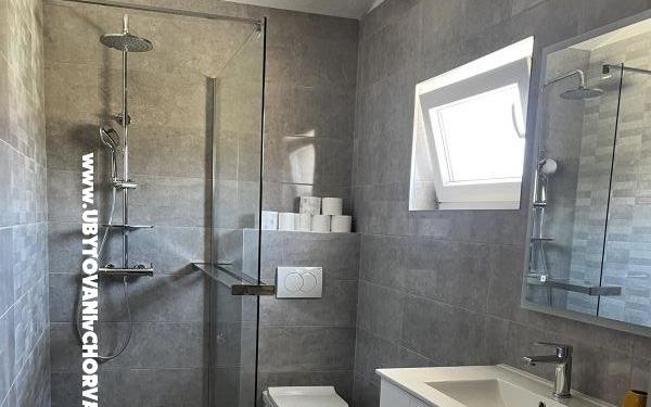 Apartmaji Zvijezda - apartmaji Rogoznica Hrvaška