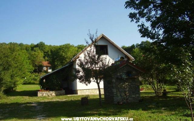 Počitniški dom Biserka - apartmaji Senj Hrvaška