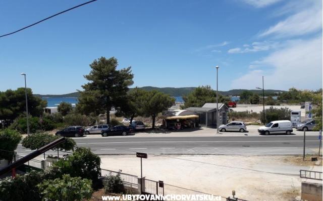 Apartma Lily - apartmaji Šibenik Hrvaška