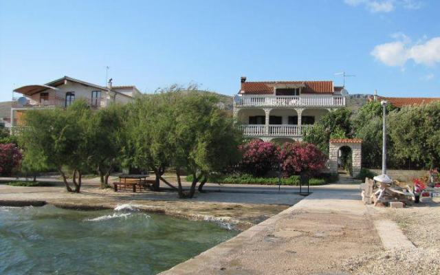 Apartmaji Filip i Tina - apartmaji Šibenik Hrvaška
