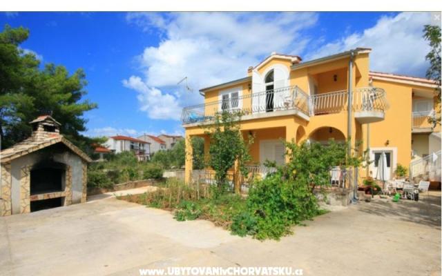 Apartmaji Naomi - apartmaji Šibenik Hrvaška