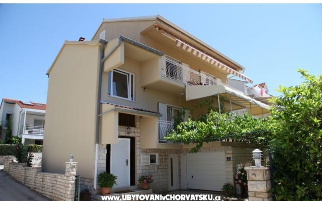 Apartmaji by the Sea - apartmaji Šibenik Hrvaška