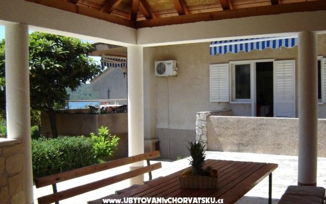 Počitniški dom - apartmaji Šibenik Hrvaška