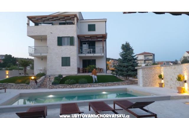 Laura apartmani - apartmaji Šibenik Hrvaška