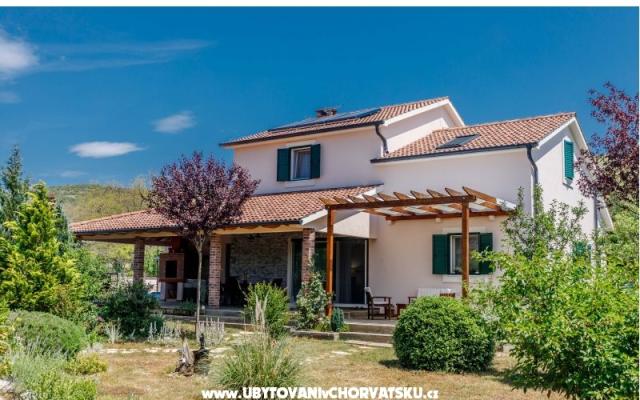 Holliday Home D&amp;A - apartmaji Solin Hrvaška