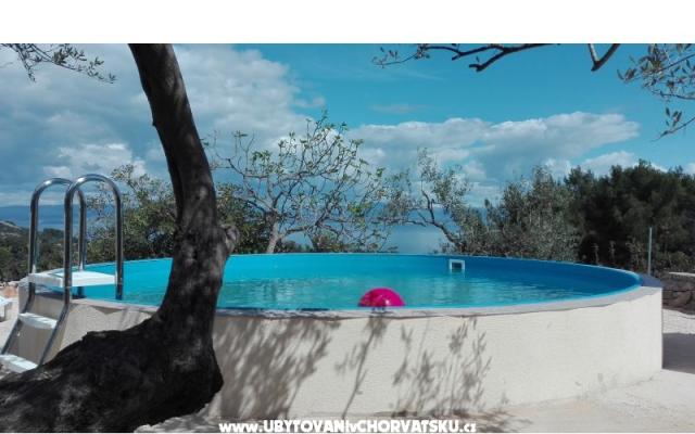 Počitniški dom Villa Ante - apartmaji otok Šolta Hrvaška