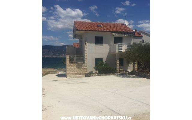Apartmaji Buljan Trogir-Slatine - apartmaji Split Hrvaška