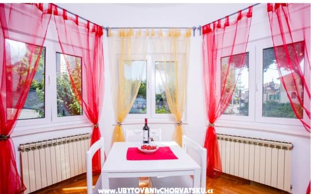 Apartmaji Villa Lole - apartmaji Split Hrvaška