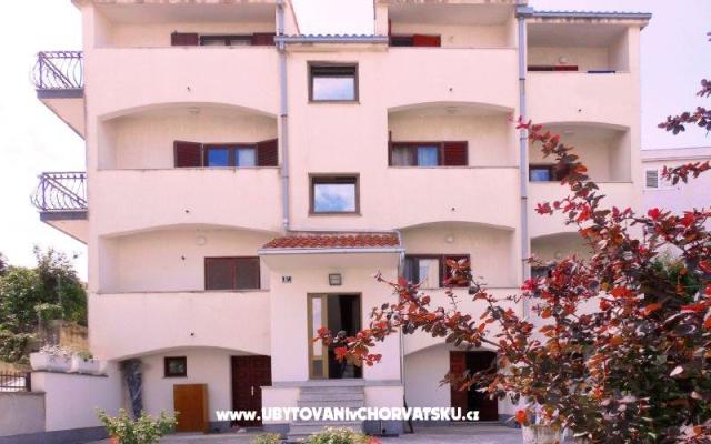 Tomo Božinović- Apartmaji - apartmaji Split Hrvaška