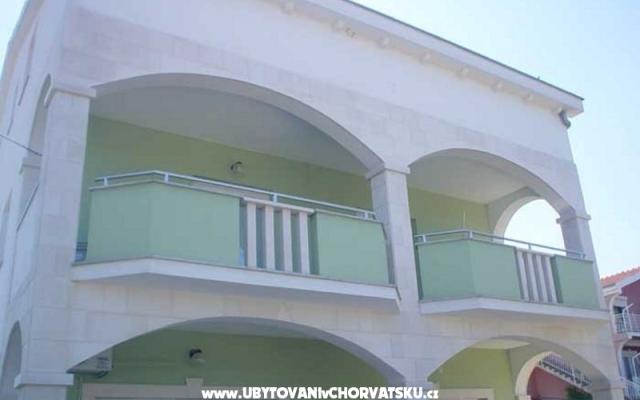Apartmaji Oliva - apartmaji Sukošan Hrvaška