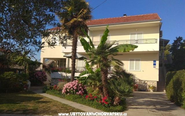 Apartmaji Nadinić - apartmaji Sukošan Hrvaška