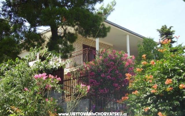 Apartma Žare - apartmaji Tisno Hrvaška