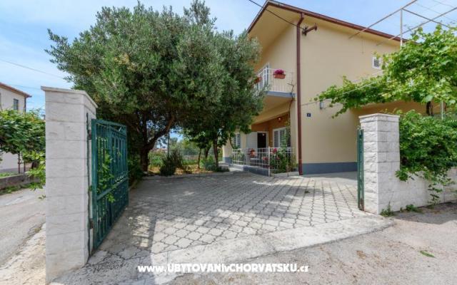 Apartma Ankica - apartmaji Trogir Hrvaška