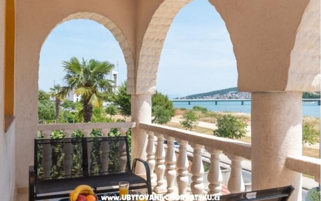 Apartma markovic - apartmaji Trogir Hrvaška