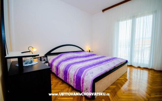 Apartma Sanja - apartmaji Trogir Hrvaška