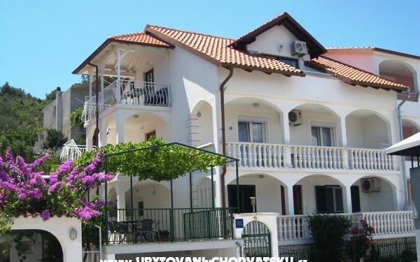 Apartmaji Buljan - apartmaji Trogir Hrvaška