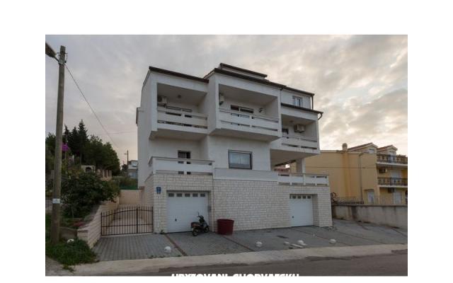 Apartmaji Cornelija - apartmaji Trogir Hrvaška
