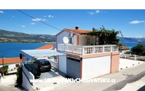 Apartmaji Desa - apartmaji Trogir Hrvaška