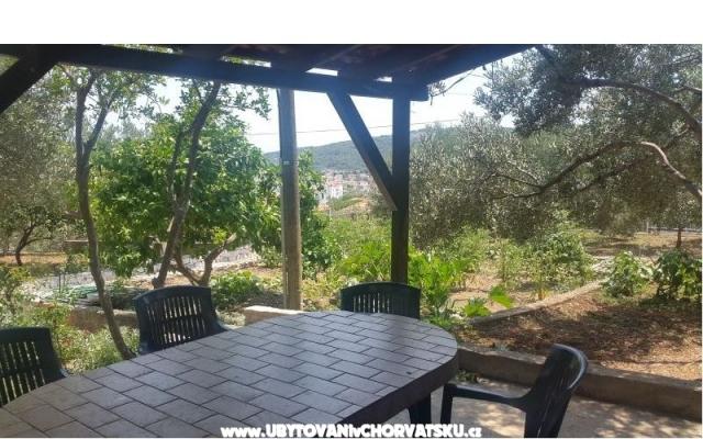 Apartmaji Jelica - apartmaji Trogir Hrvaška