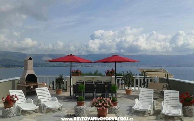 Apartmaji Knežević - apartmaji Trogir Hrvaška