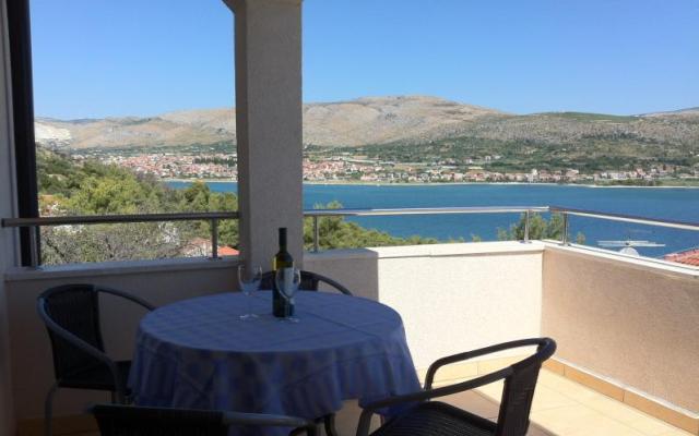 Apartma Misevac - apartmaji Trogir Hrvaška