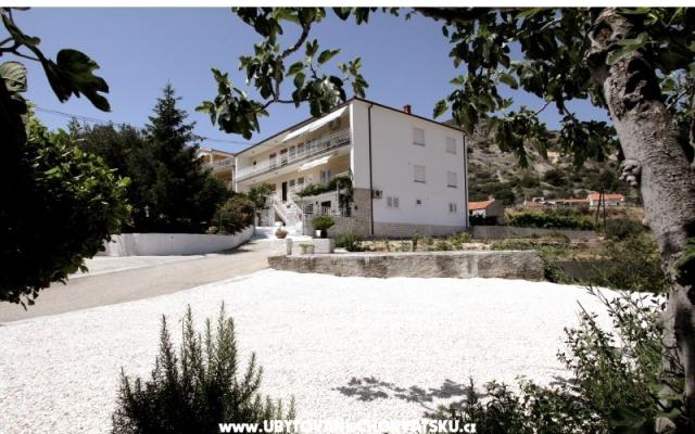 Apartmaji Carmen - apartmaji Trogir Hrvaška