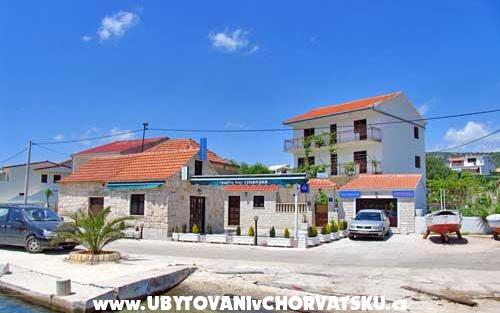 Apartmaji Ive - apartmaji Trogir Hrvaška