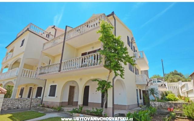 Apartmaji Marko - apartmaji Trogir Hrvaška